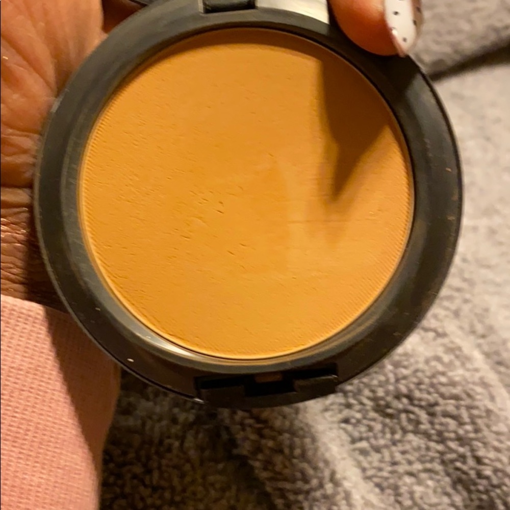 Mac Studio Fix NC 55| Just swatched never used